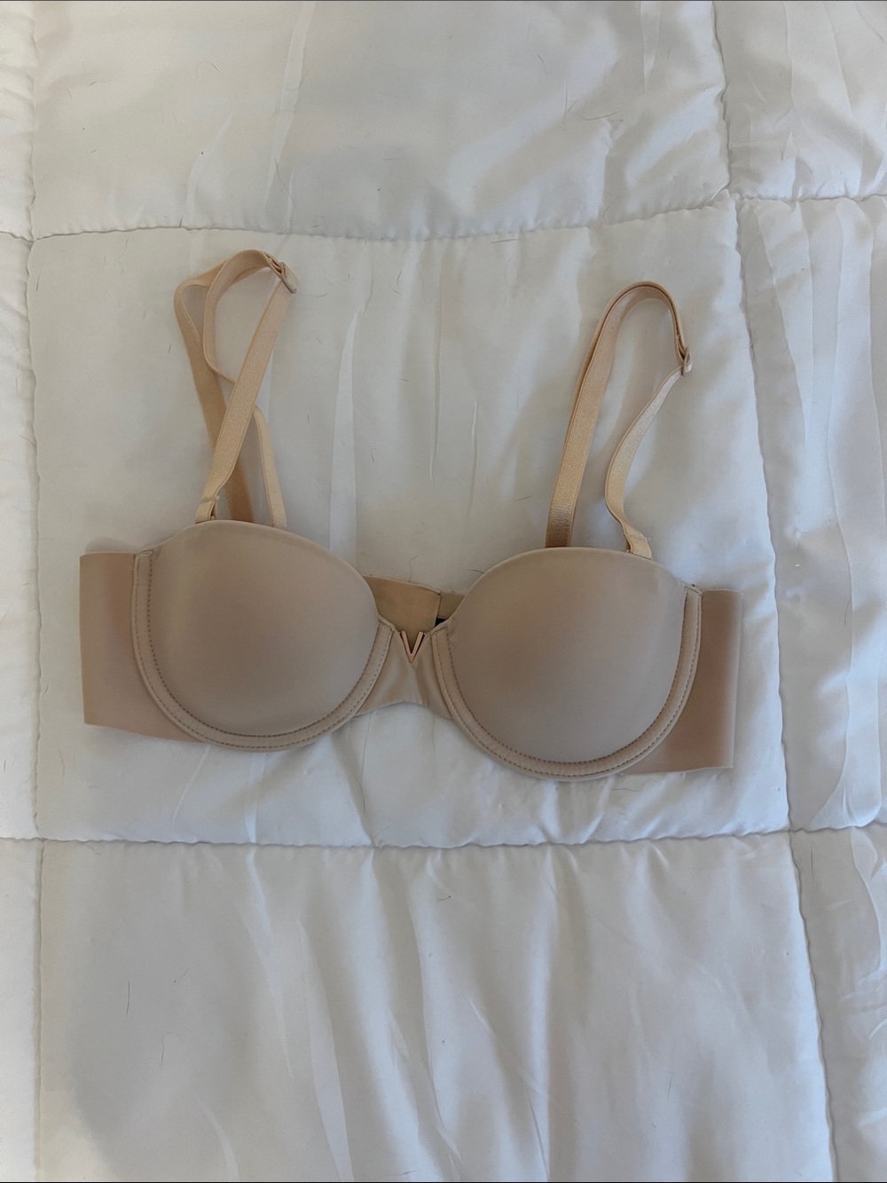 Victoria's Secret Nude Convertible Strapless Bra